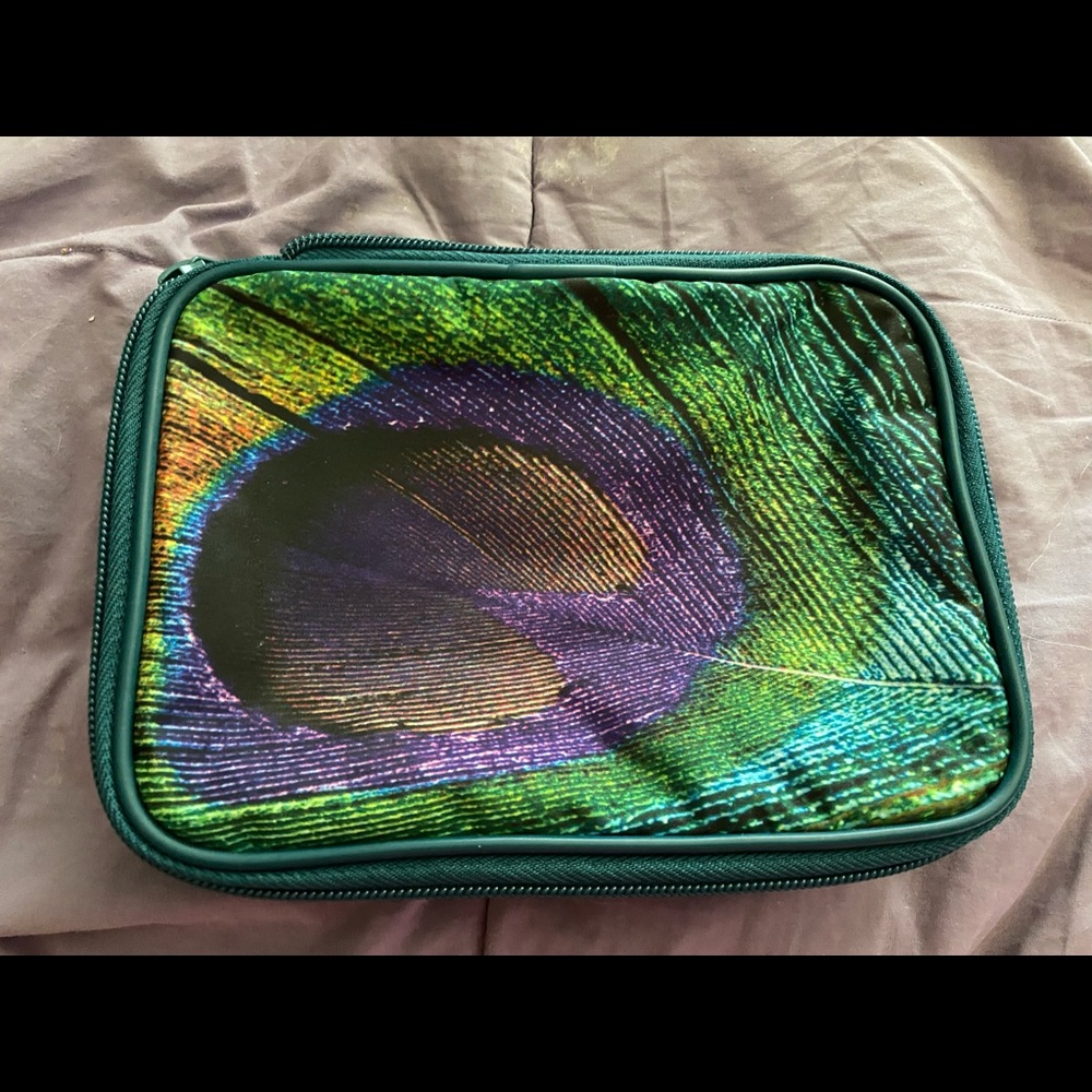 Makeup case